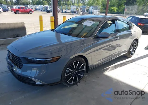 2025 Honda Accord Hybrid Touring z USA, uszkodzony, nr VIN 1HGCY2F83SA004766